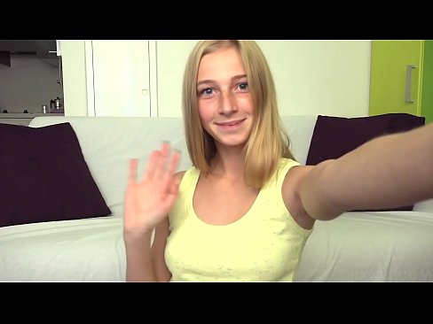 ❤️ Kiedy się nudzę, leniwie masturbuję moją różową cipkę ❤ Russian porn at us ☑