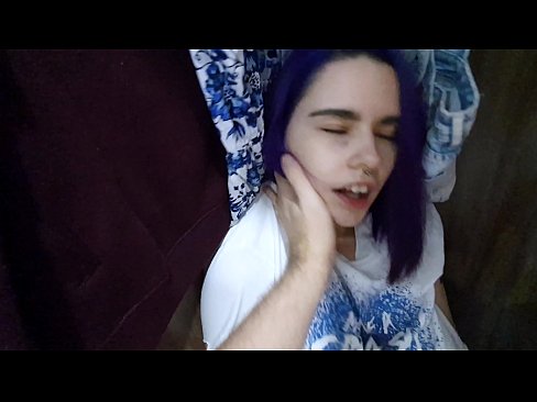 ❤️ Znalazłem moją siostrę w szafie i pomogłem jej dojść ❤ Russian porn at us ☑